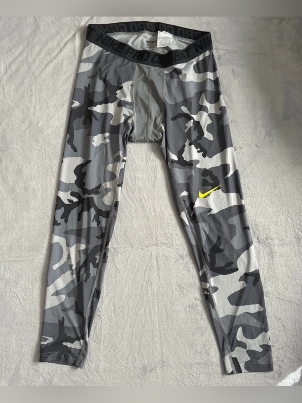 Nike Pro Combat Camo Compression Tights Grey 2XL 628999-070